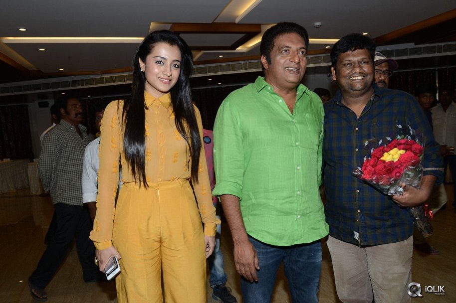 Cheekati-Raajyam-Movie-First-Look-Launch